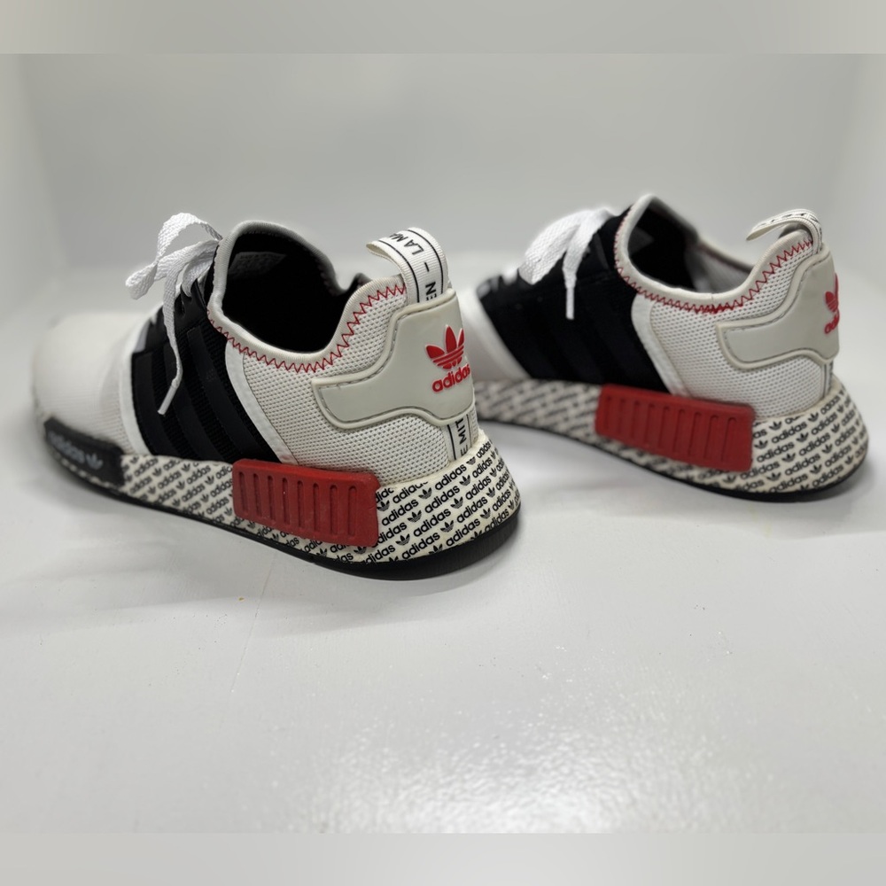Men’s Adidas NMD_R1 Training Shoes size 8 - Picture 4 of 10